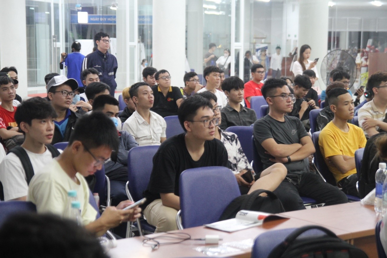 ttdt3 GIẢI THỂ THAO ĐIỆN TỬ SINH VIÊN TP. HỒ CHÍ MINH NĂM 2020