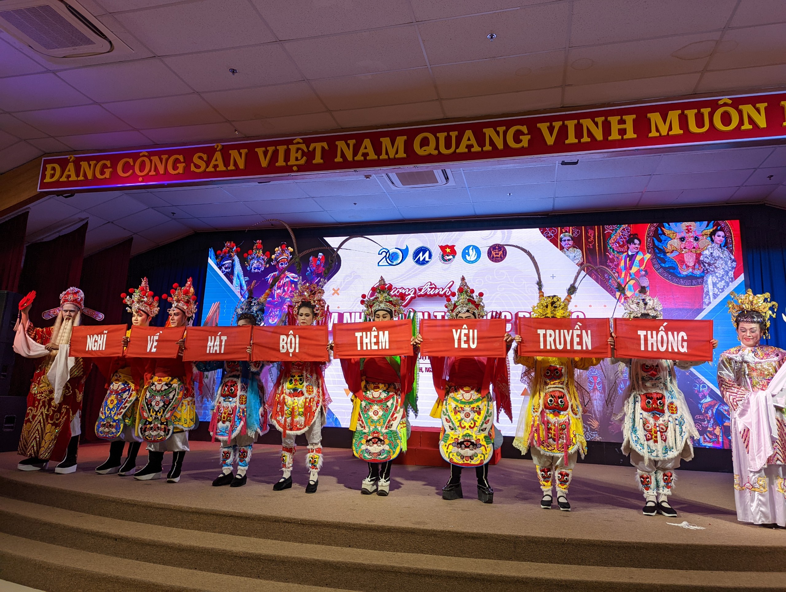 25221837d7d1198f40c0 Hành trình mang Âm nhạc dân tộc đến với người trẻ thành phố