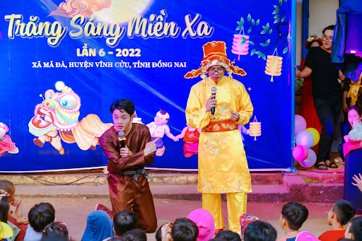 unnamed4 Chương trình “Trăng Sáng Miền Xa": Mang Tết Trung thu đến trẻ em xã Mã Đà