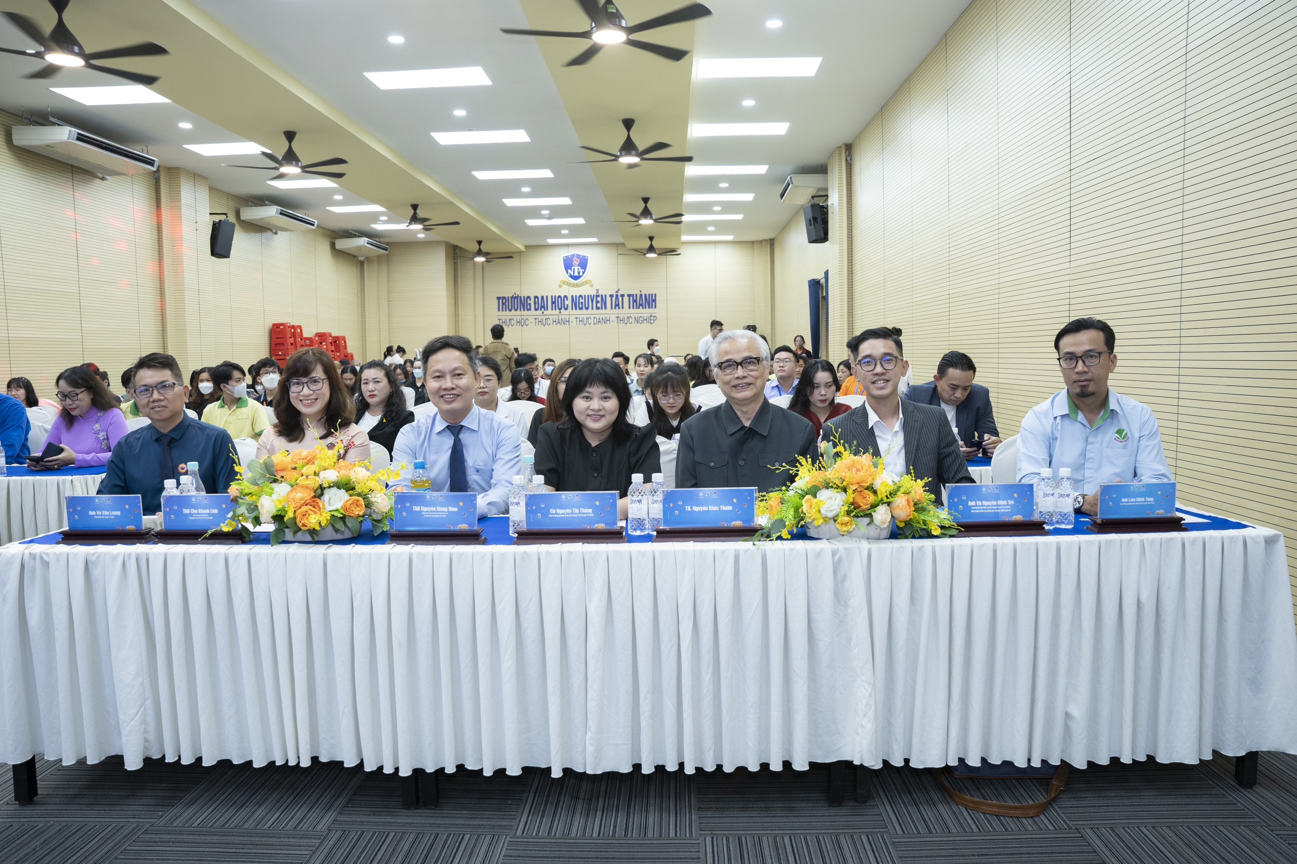 z3807545201663_4fcfe6049dae1331136bf6e7f86037e7 Chung kết “Hướng dẫn viên du lịch triển vọng toàn thành năm 2022”