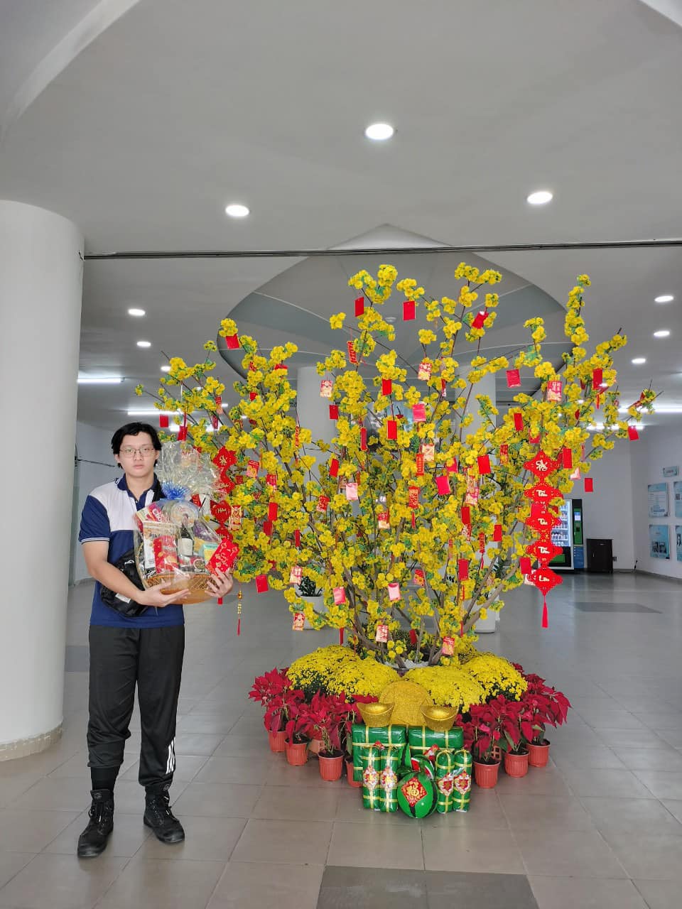 HÀNH TRÌNH GIEO YÊU THƯƠNG, GÓP NHẶT NỤ CƯỜI CÙNG QUỸ HỌC BỔNG HY VỌNG