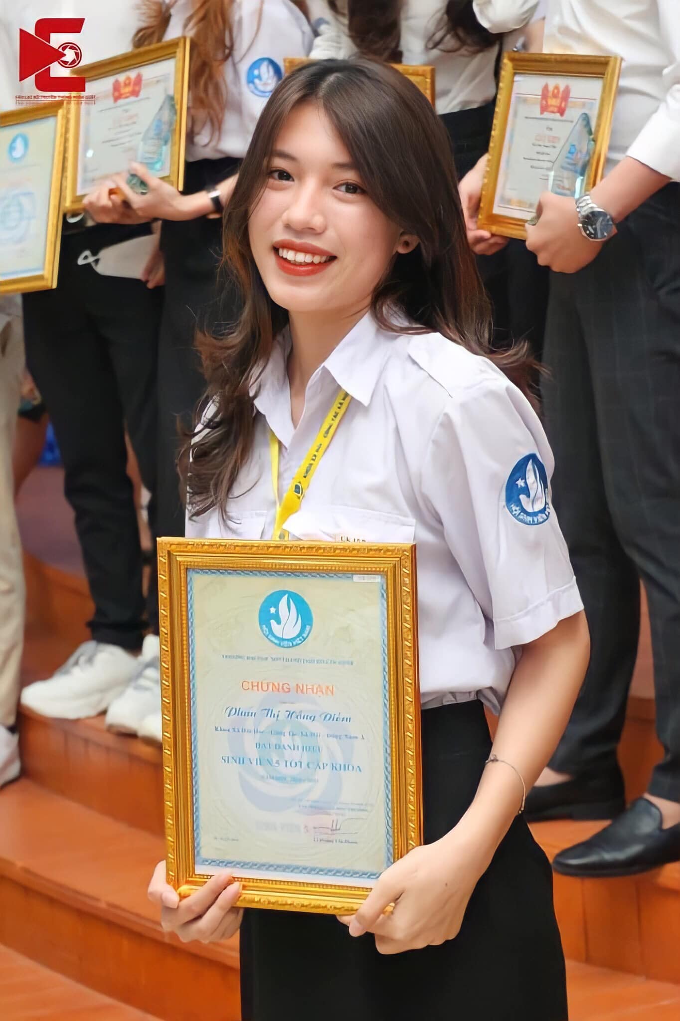275986346_1483953998669380_6459435903960883010_n Tấm gương cán bộ Đoàn - Hội tiêu biểu