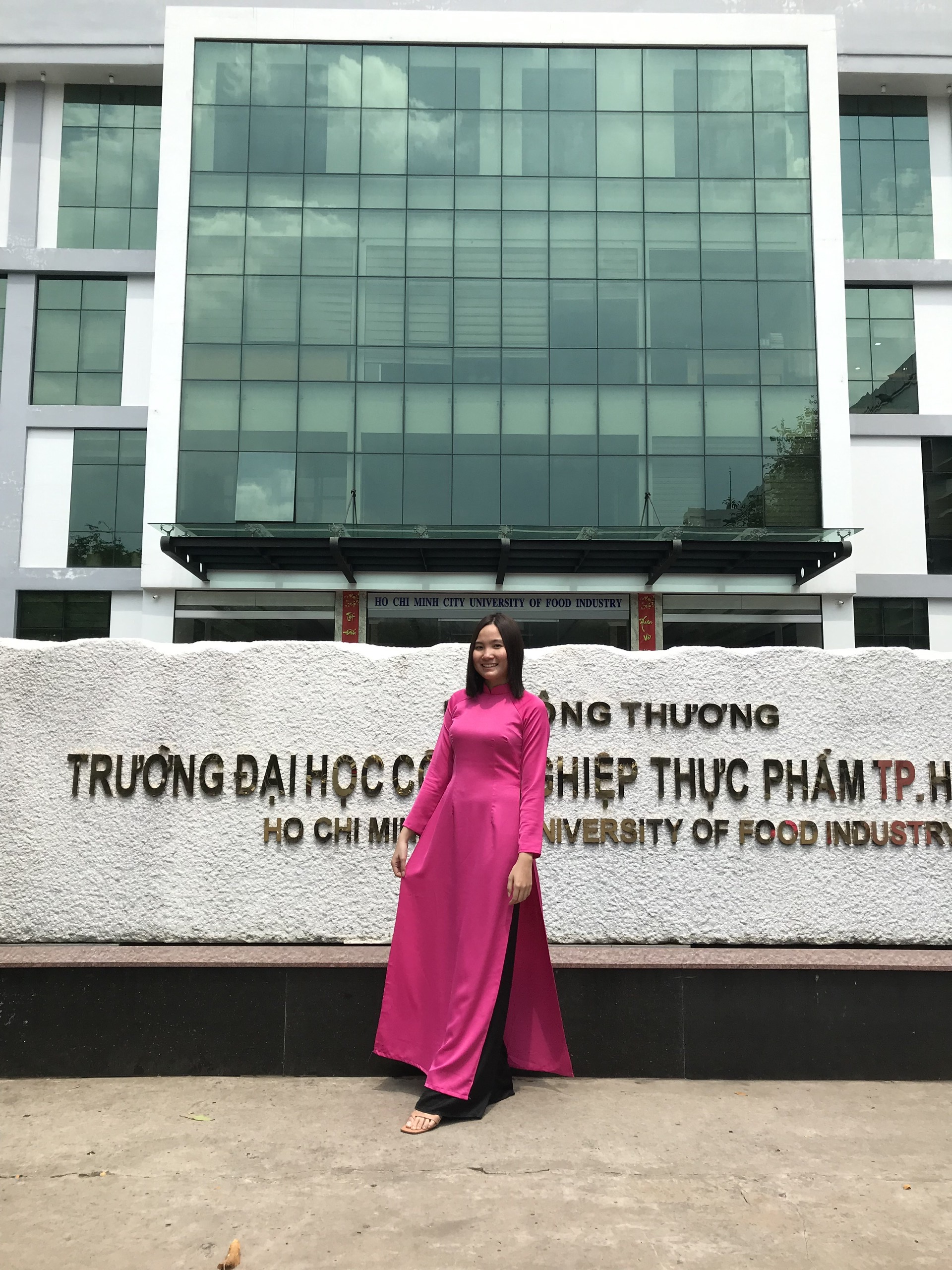 z4255517184143_994e68c24cf7378ed2d3273d9dc8053e Cô bạn của những ước mơ và sự chăm chỉ