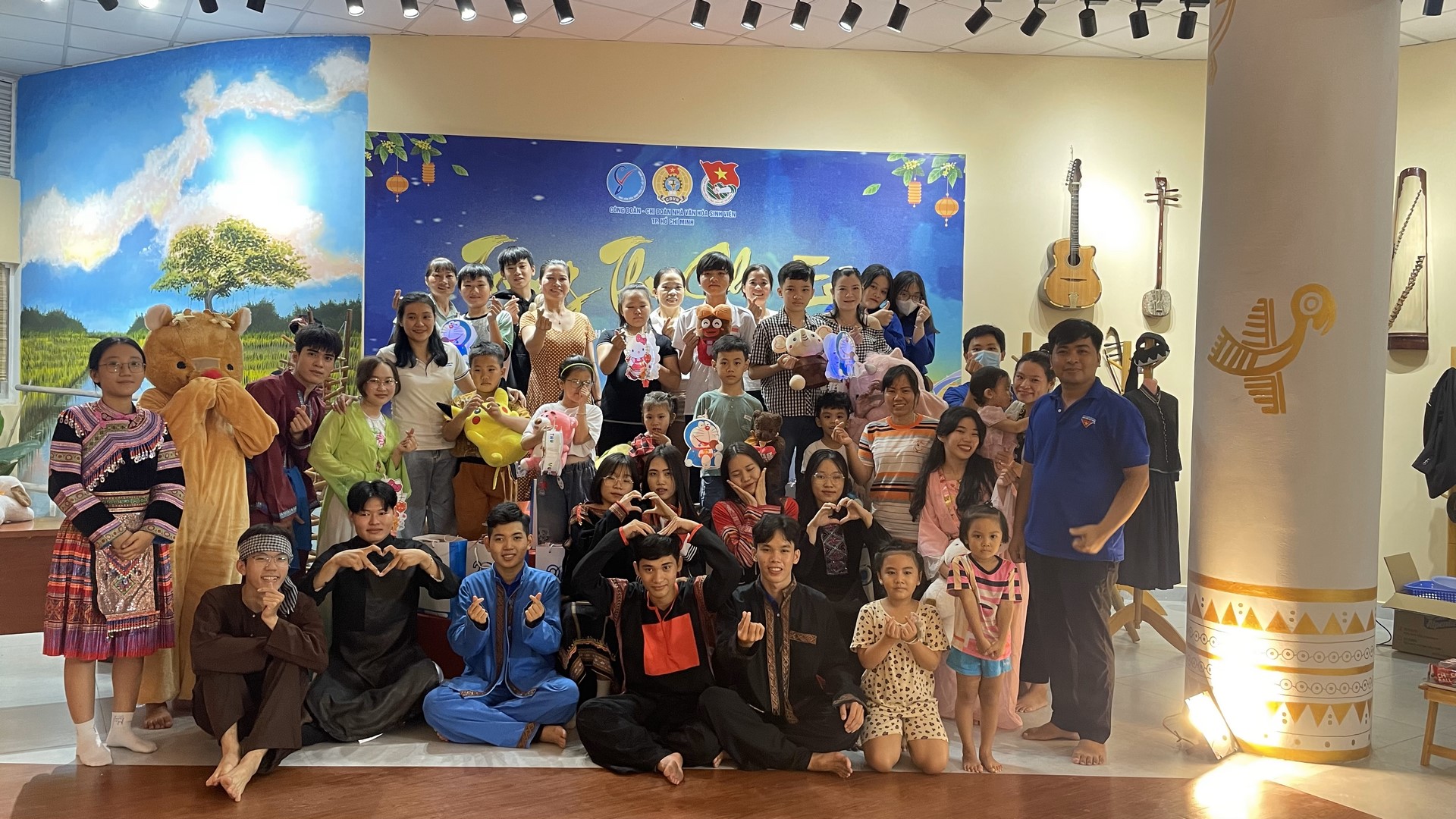 Chương trình “Trung thu” cho con em của đoàn viên, viên chức, người lao động Nhà Văn hóa Sinh viên năm 2023