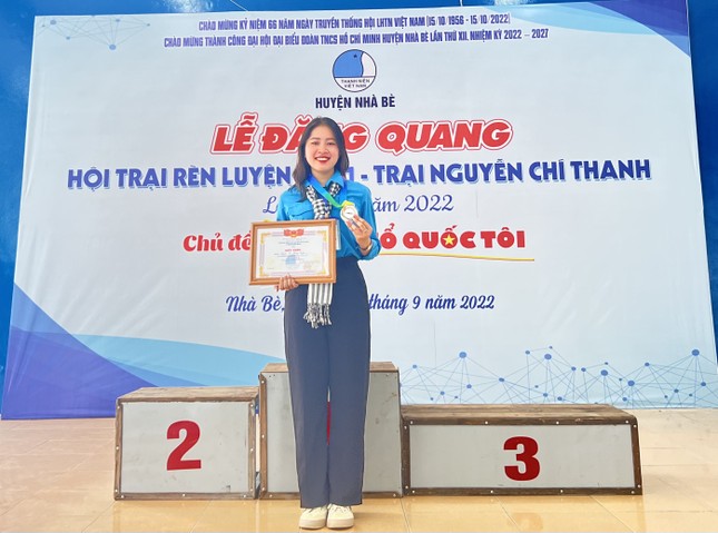 anh-1-3018 Chủ tịch Hội sinh viên Trường ĐH Công nghệ Sài Gòn - Nguyễn Thị Phương Huyền
