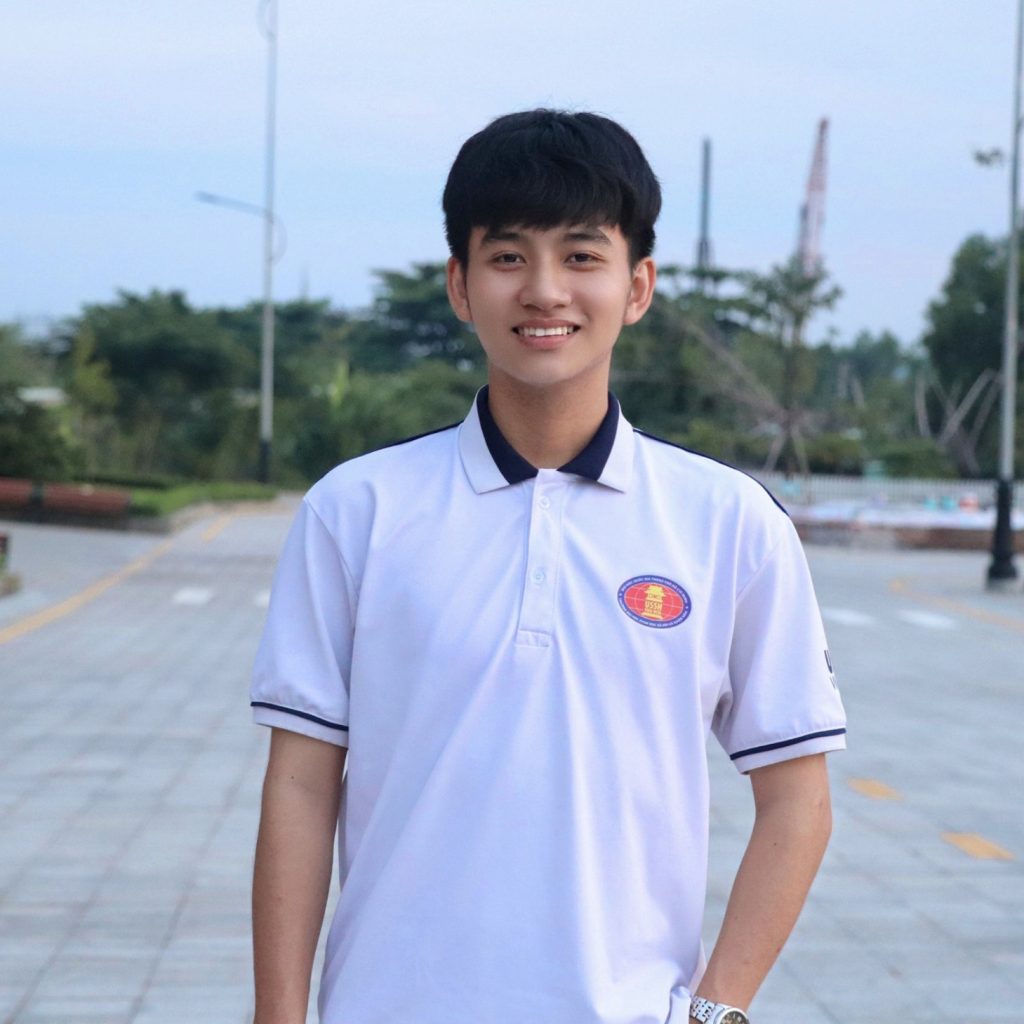 z5079685527028_b7288085922abf1c21359008f33e90bc-1024x1024 Sinh viên song ngành nhận danh hiệu Gương sáng Sinh viên về giao lưu Quốc tế