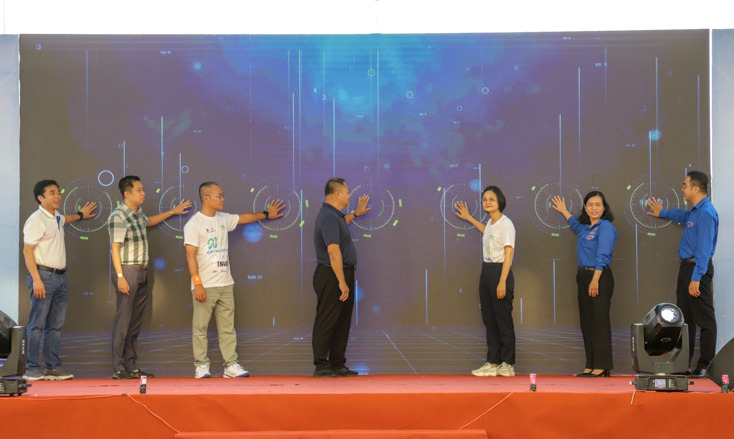 Bùng-nổ-lửa-nhiệt-tại-Ngày-hội-Sức-trẻ-Sinh-viên-TP.HCM-năm-2024-17 Bùng nổ lửa nhiệt tại Ngày hội Sức trẻ Sinh viên TP.HCM năm 2024