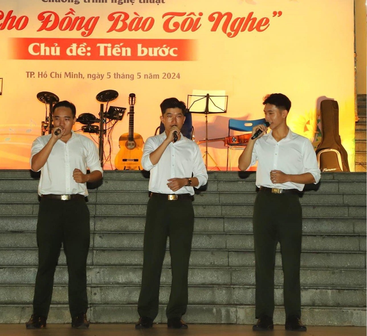 Chuyên-đề-Hát-cho-đồng-bào-tôi-nghe-Chủ-đề-Tiến-bước-1 Chuyên đề “Hát cho đồng bào tôi nghe” - Chủ đề: Tiến bước