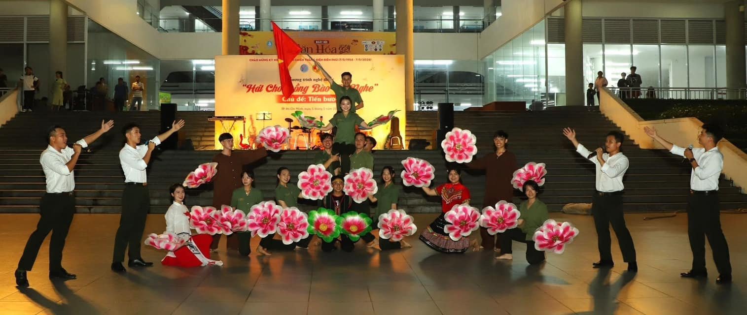 Chuyên-đề-Hát-cho-đồng-bào-tôi-nghe-Chủ-đề-Tiến-bước-5 Chuyên đề “Hát cho đồng bào tôi nghe” - Chủ đề: Tiến bước