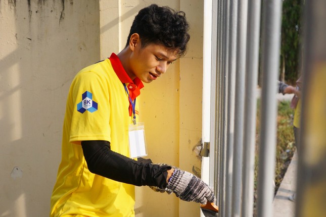 anh-4-2984 Nam sinh Bách khoa đam mê hoạt động Đoàn, gặt hái nhiều thành tích trong học tập