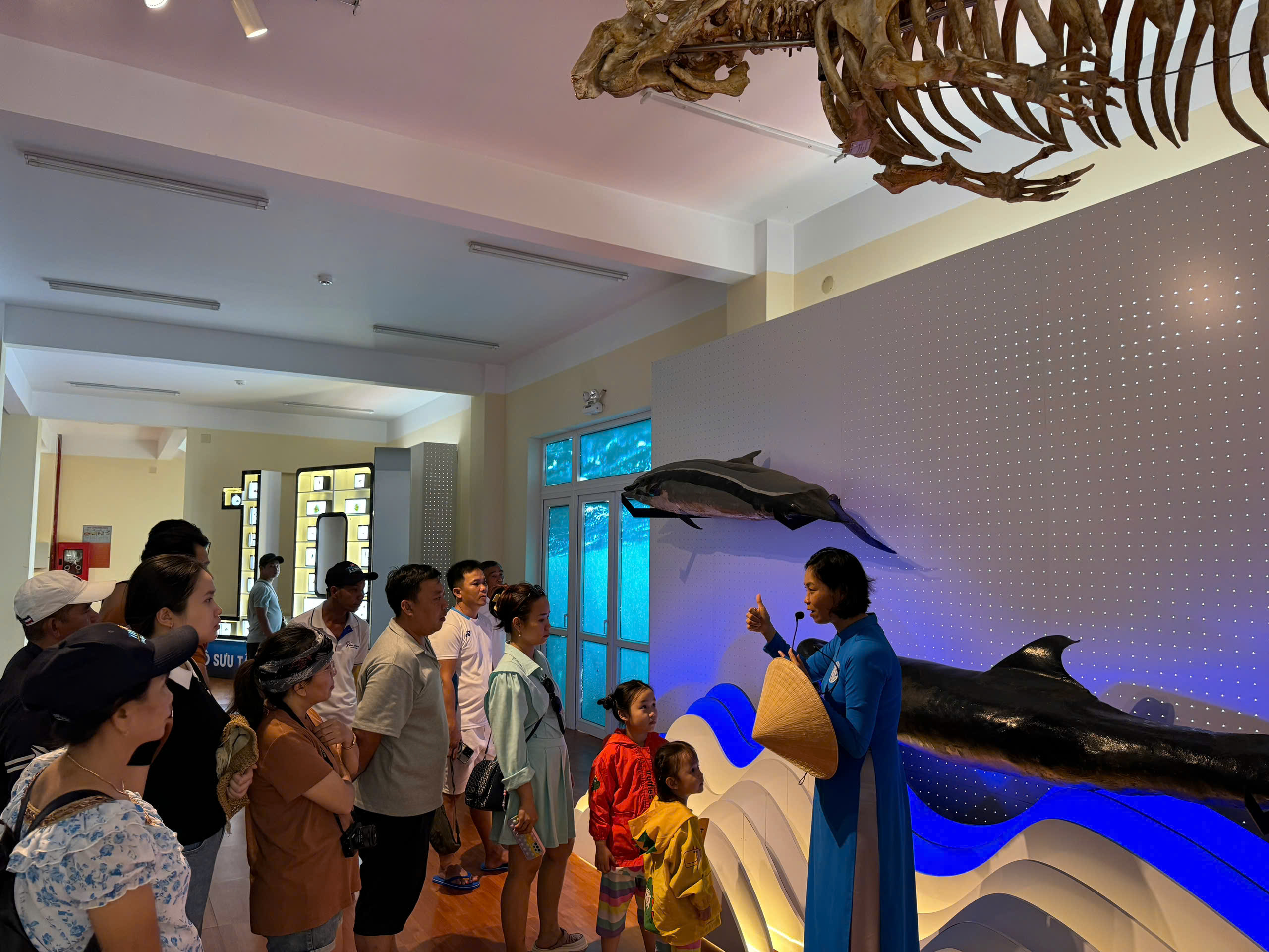 CB_3 Chi bộ Nhà Văn hóa Sinh viên tổ chức sinh hoạt chuyên đề Quý IV - Năm 2024