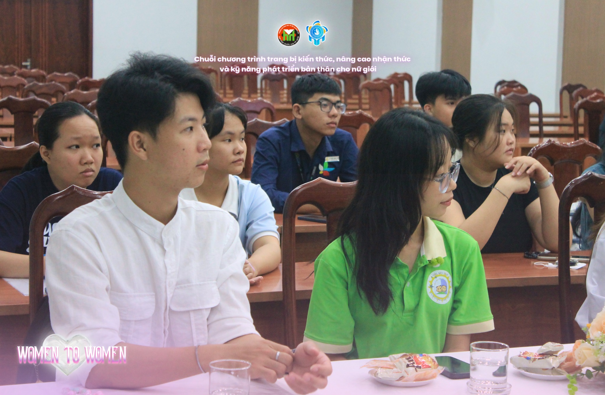 1-2 TALKSHOW: “TRANG BỊ KIẾN THỨC, KỸ NĂNG NHẬN THỨC VÀ PHÁT TRIỂN BẢN THÂN – WOMEN TO WOMEN”