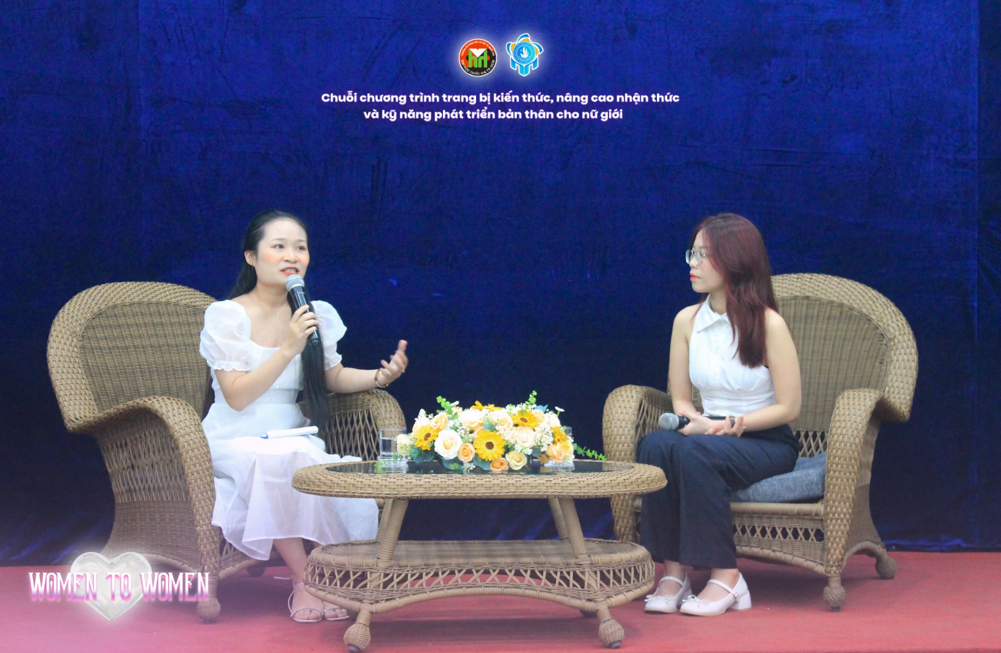 TALKSHOW: “TRANG BỊ KIẾN THỨC, KỸ NĂNG NHẬN THỨC VÀ PHÁT TRIỂN BẢN THÂN – WOMEN TO WOMEN”