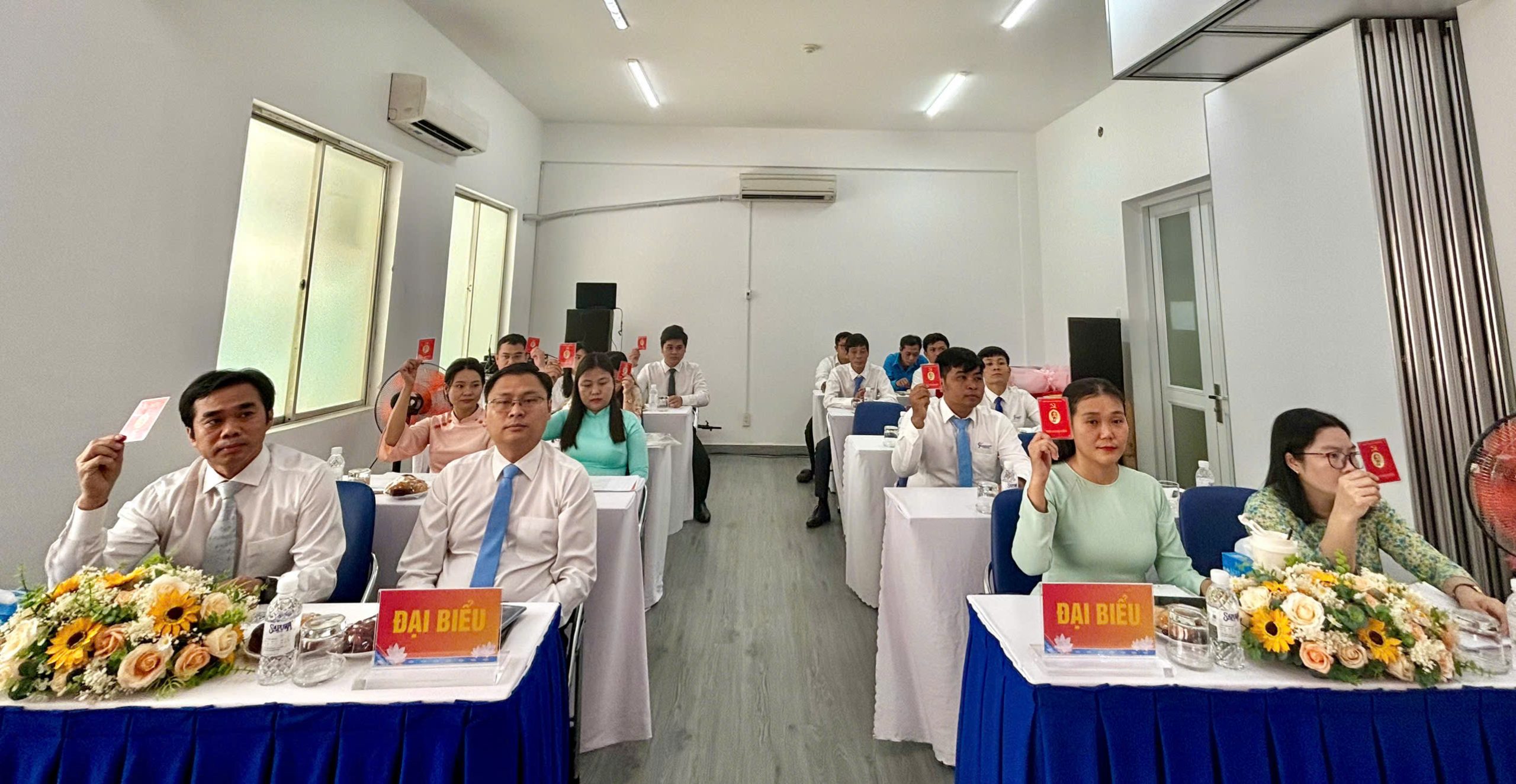 z6450957581023_2d880878b7433263707a123ceabcd7ce-scaled Đại hội Chi bộ Nhà Văn hóa Sinh viên lần thứ IX, nhiệm kỳ 2025 - 2027