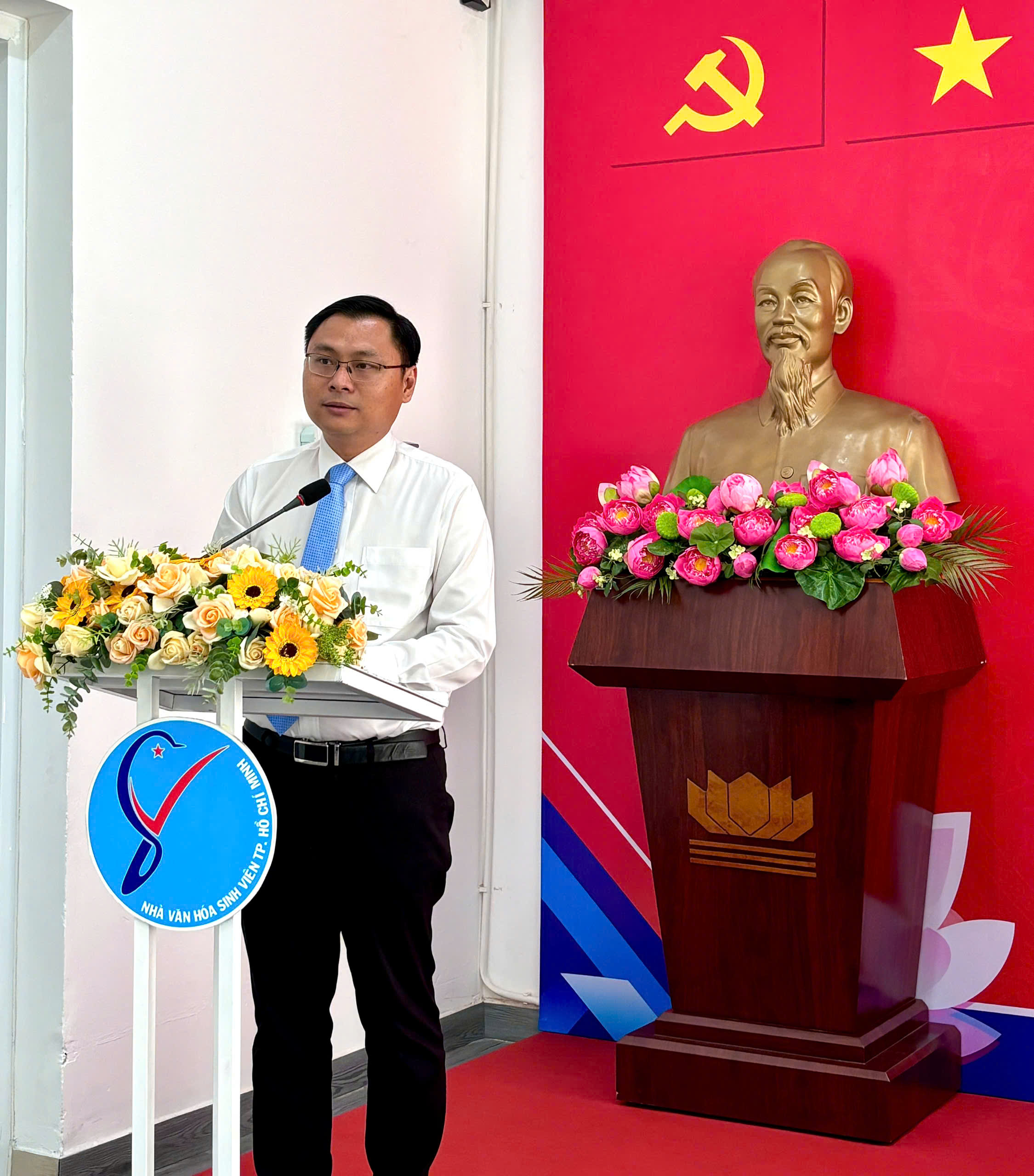 z6450957643106_c7e9d90d23c466f0ca2fa794bc7f1b58 Đại hội Chi bộ Nhà Văn hóa Sinh viên lần thứ IX, nhiệm kỳ 2025 - 2027