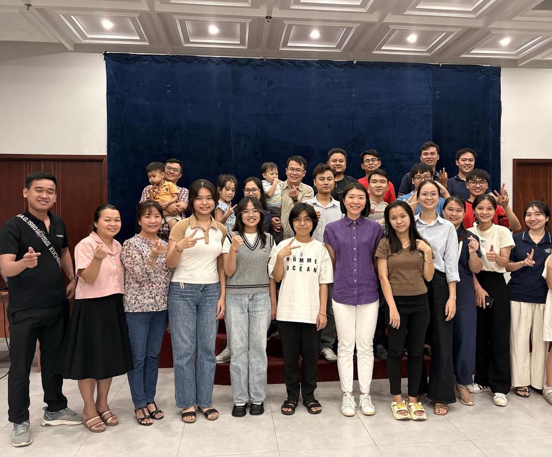 Hội thảo “Thành công trong môi trường đa văn hóa” tại Hội thảo Nhà Văn hóa Sinh viên