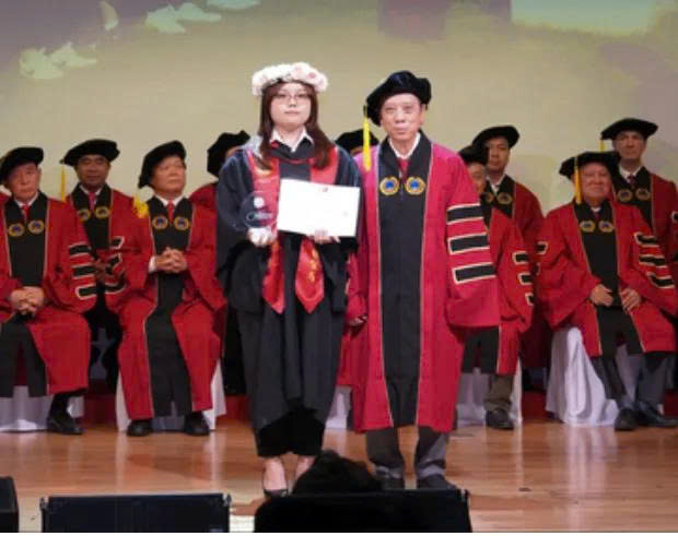 z6690028912381_a6fb948eba5a09a7abcd57e3dfbe733d Kiến tạo tương lai từ dòng chảy đam mê và nỗ lực