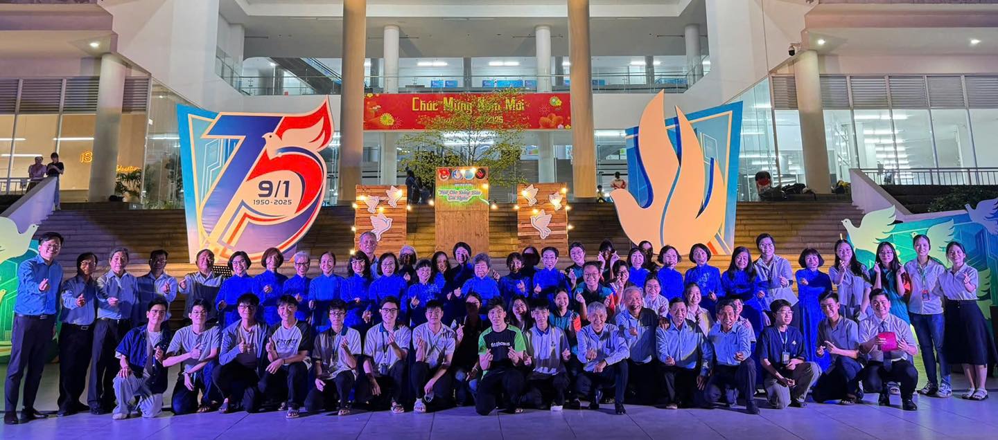Chuyên đề “Hát cho đồng bào tôi nghe” – Chủ đề Chí