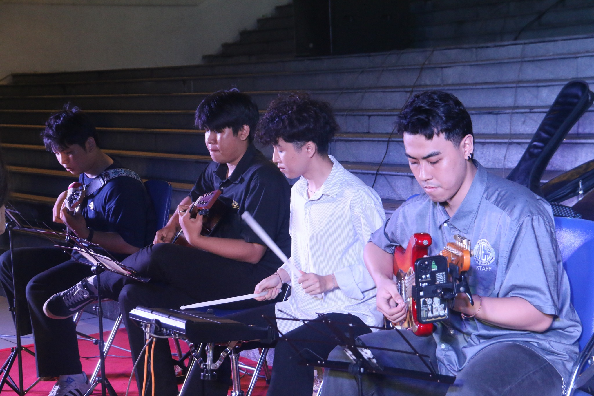Chương trình “SV ZONE” – Chủ đề: #GROVEIT #NOIR