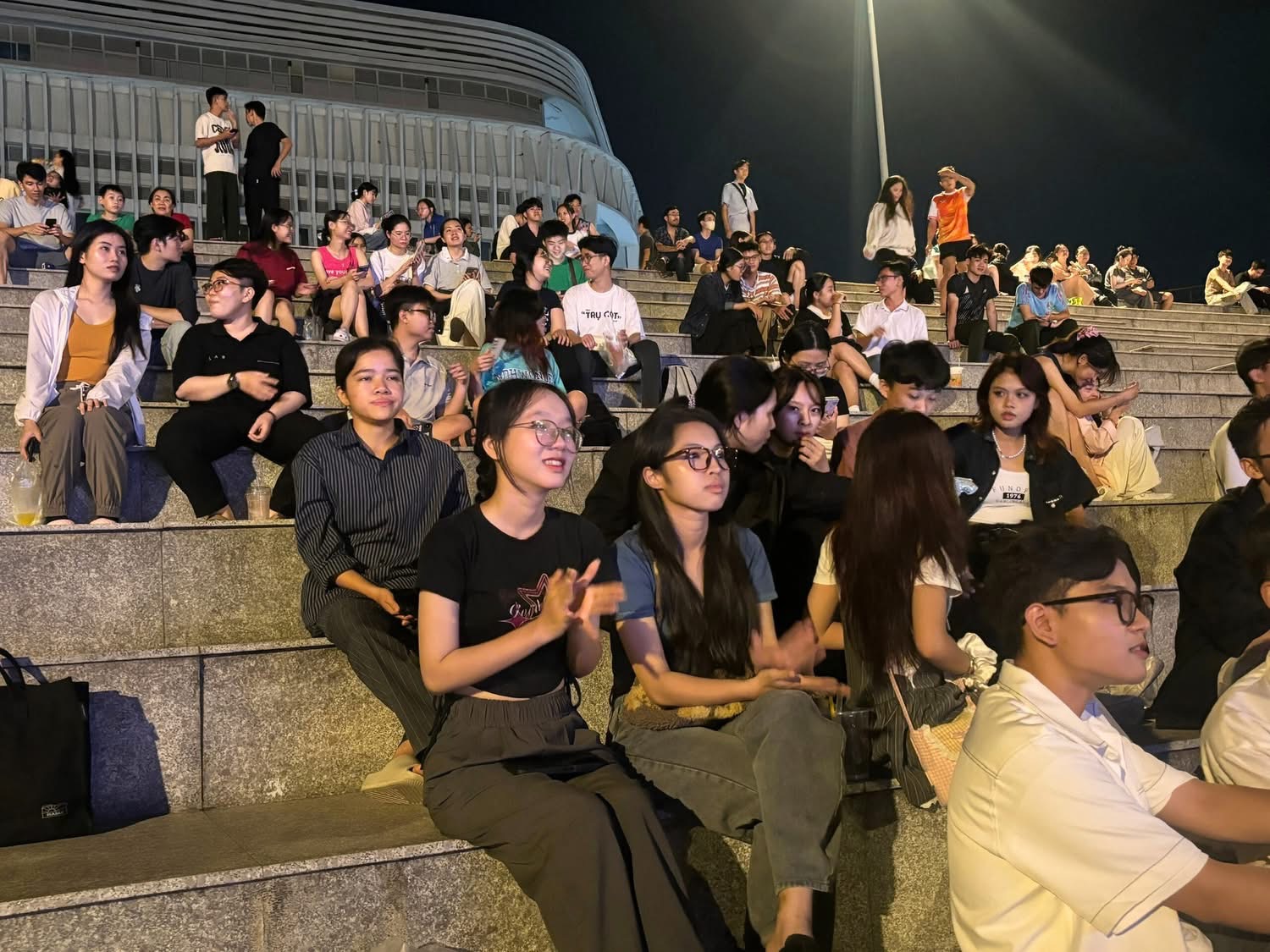 IMG_0519 Giao lưu và Biểu diễn nghệ thuật đường phỐ - Chủ đề: UNIVOICE – Unify Your Voice, Amplify Your Choice