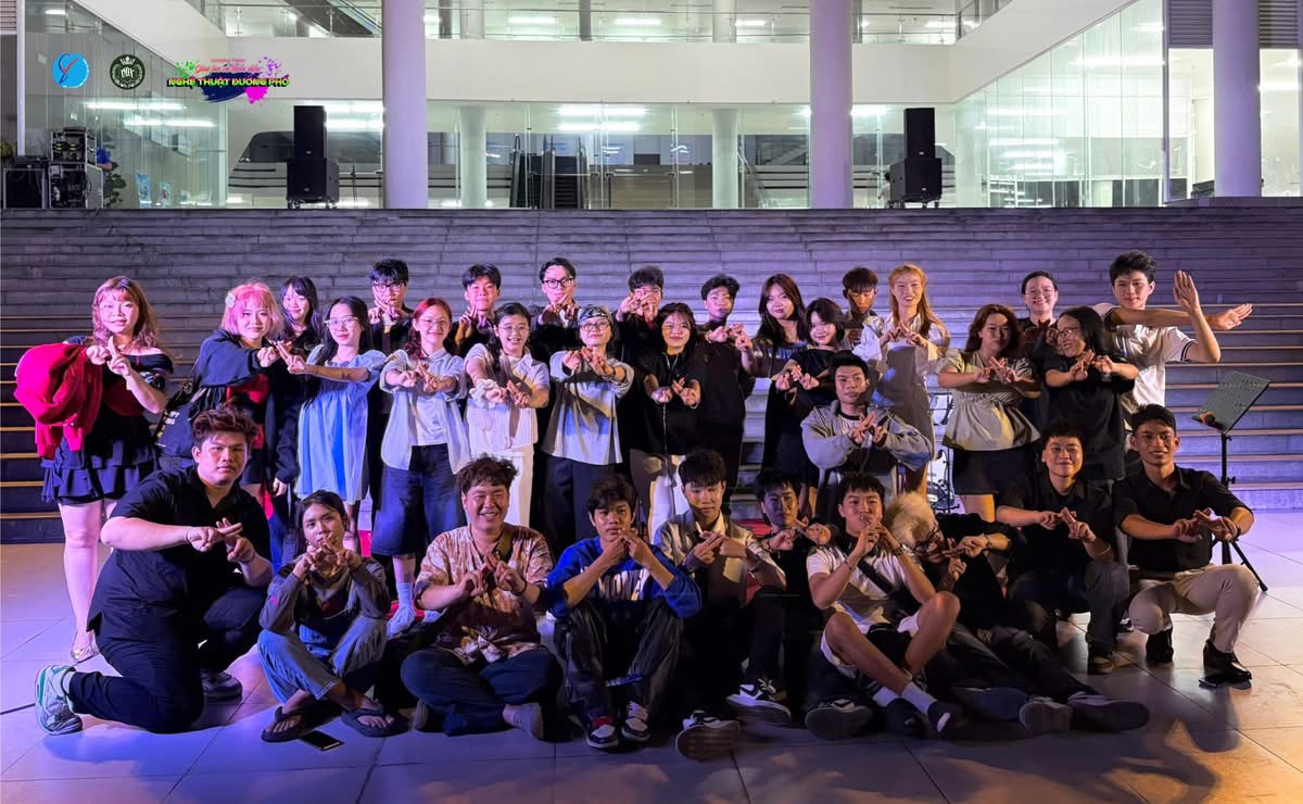 Giao lưu và Biểu diễn nghệ thuật đường phố – Chủ đề: Open Mic – Open Heart