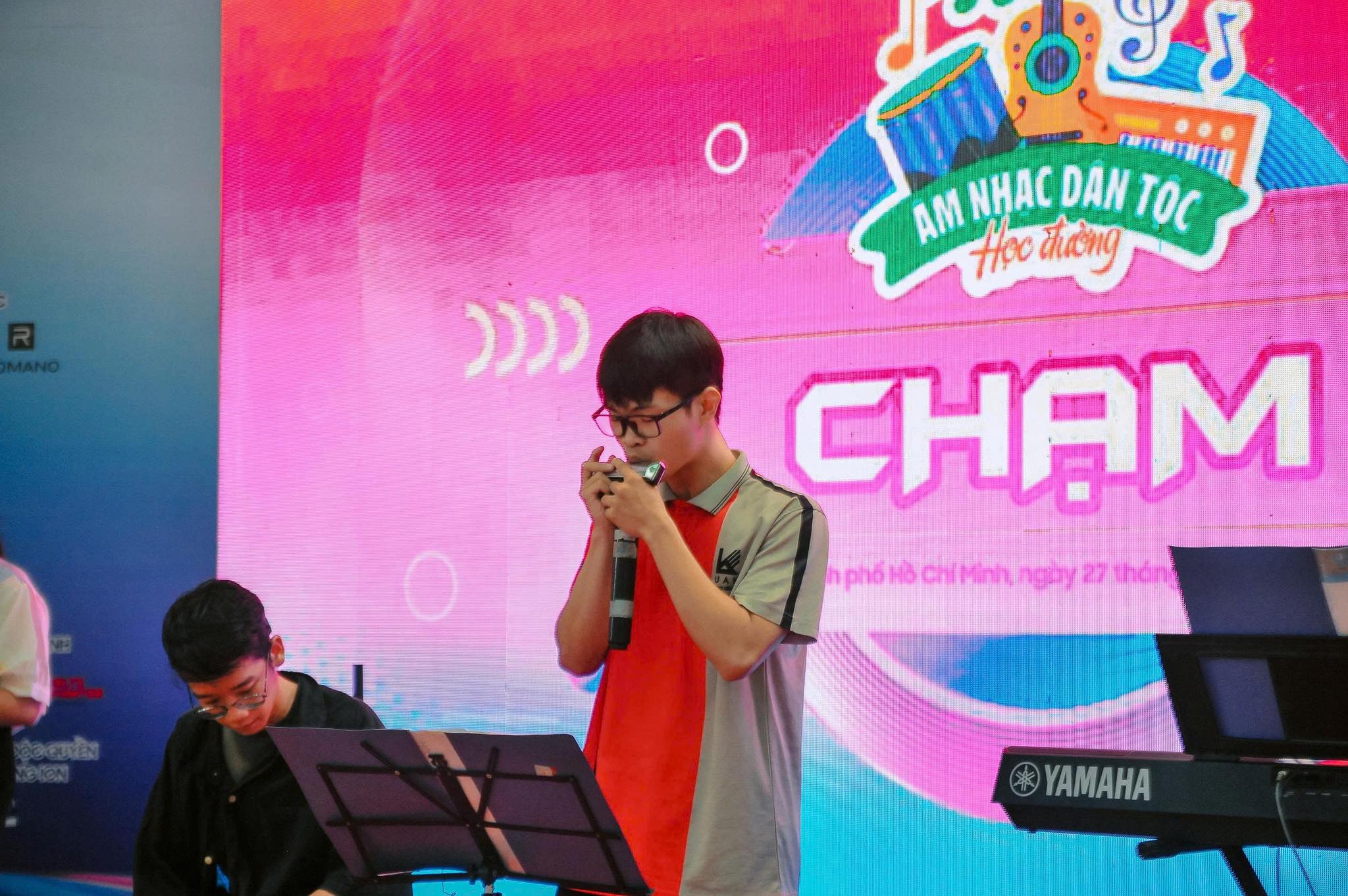 556992484_1205011134985185_8803283523737514893_n CHƯƠNG TRÌNH “ÂM NHẠC DÂN TỘC HỌC ĐƯỜNG” - CHỦ ĐỀ: CHẠM