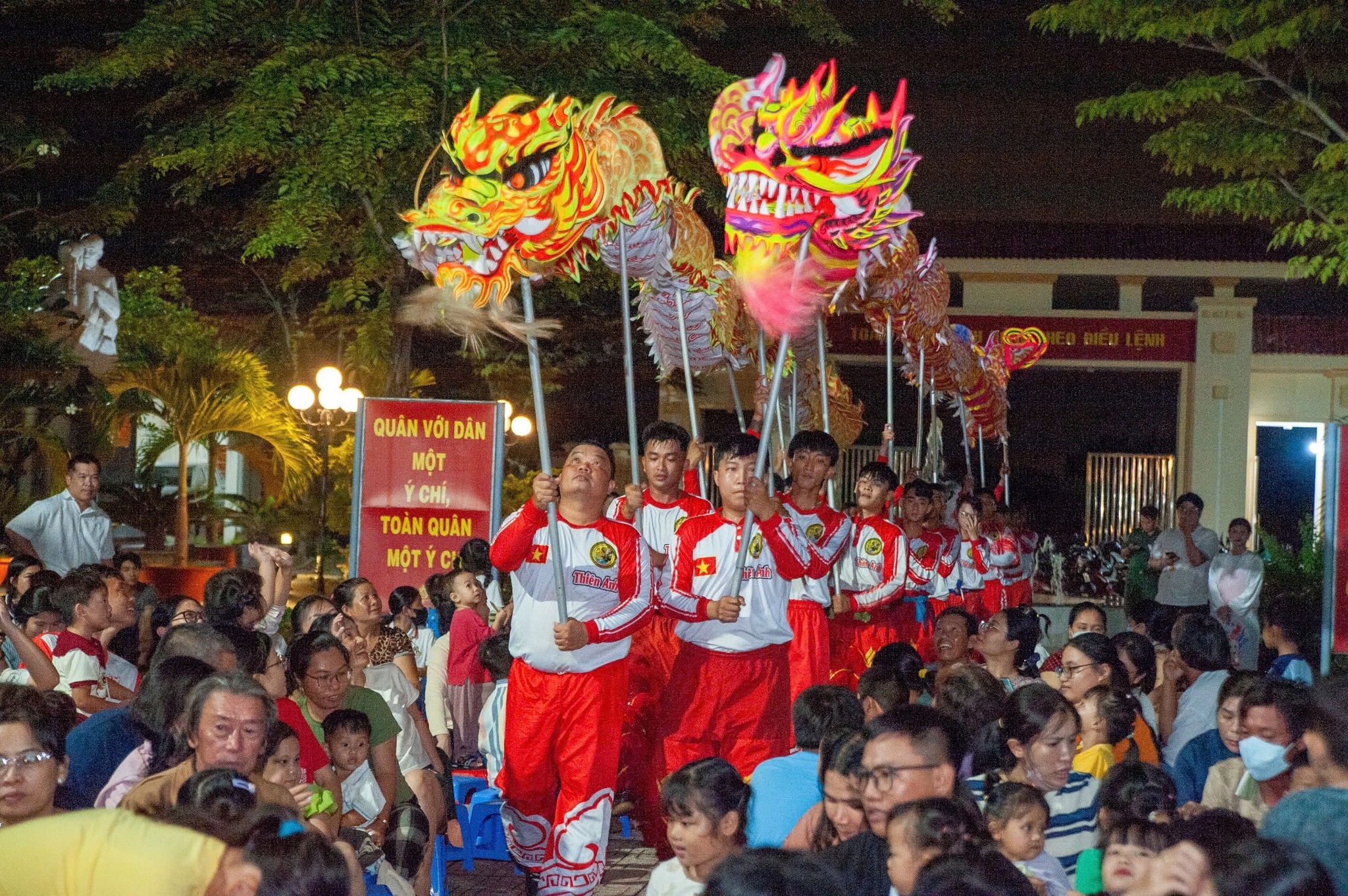 557499950_1207717261381239_1950649567520904758_n CHƯƠNG TRÌNH "BIÊN CƯƠNG - ĐÊM HỘI TRĂNG RẰM" NĂM 2025