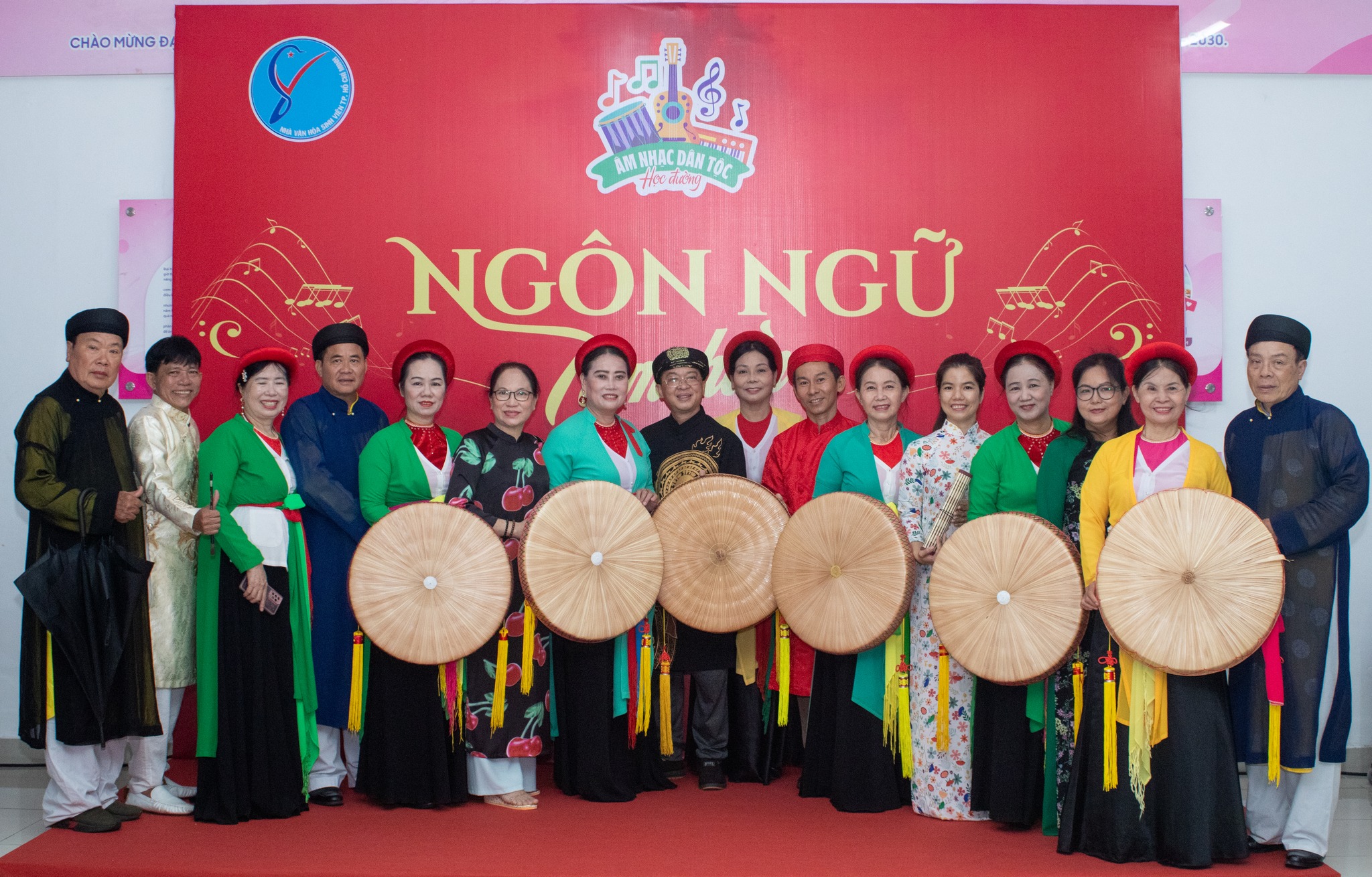 557623984_1208568941296071_5571032179005506844_n CHƯƠNG TRÌNH “ÂM NHẠC DÂN TỘC HỌC ĐƯỜNG” - CHỦ ĐỀ: NGÔN NGỮ TÂM HỒN