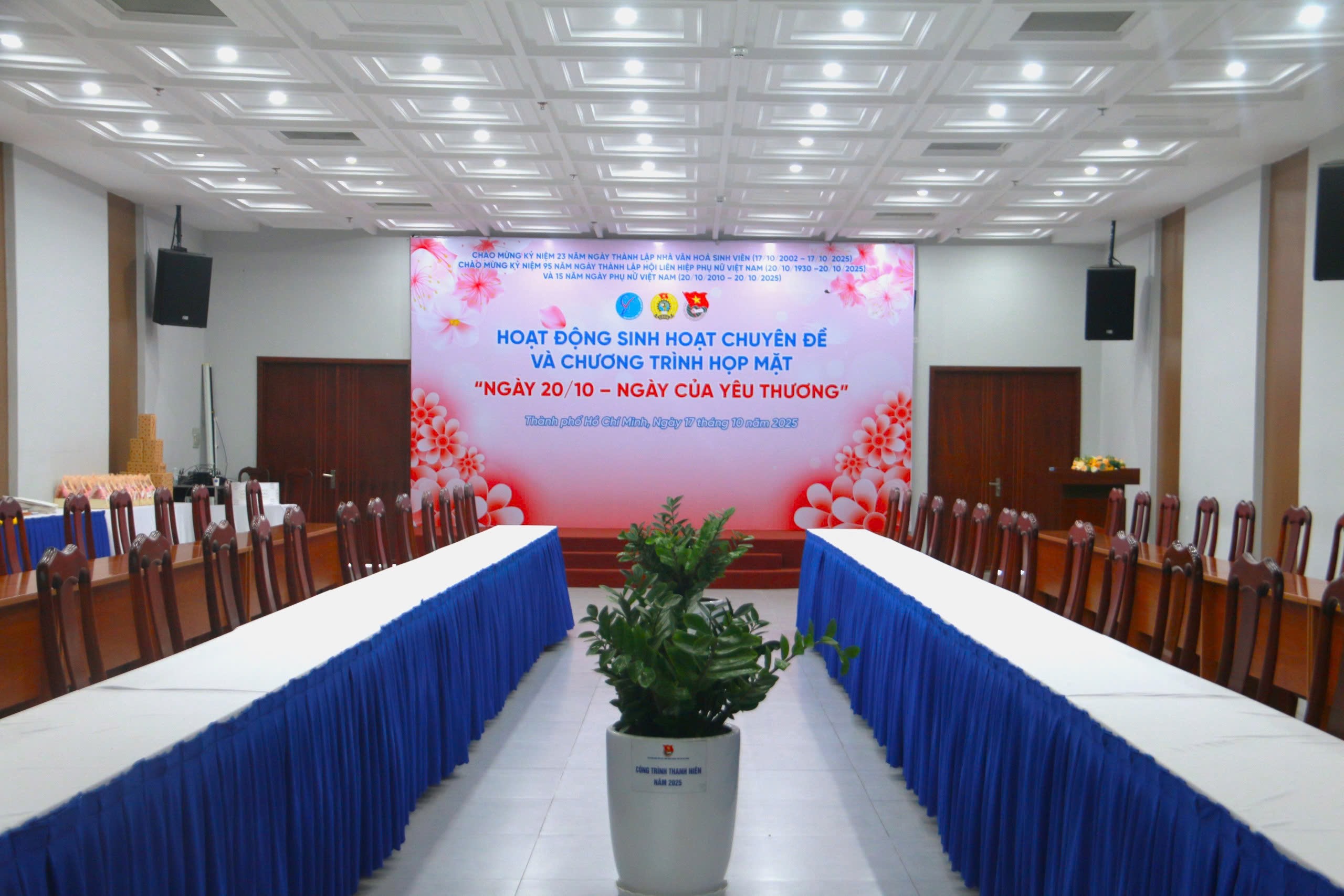 IMG_2181 CHƯƠNG TRÌNH HỌP MẶT KỶ NIỆM 23 NĂM NGÀY THÀNH LẬP NHÀ VĂN HÓA SINH VIÊN TP. HỒ CHÍ MINH