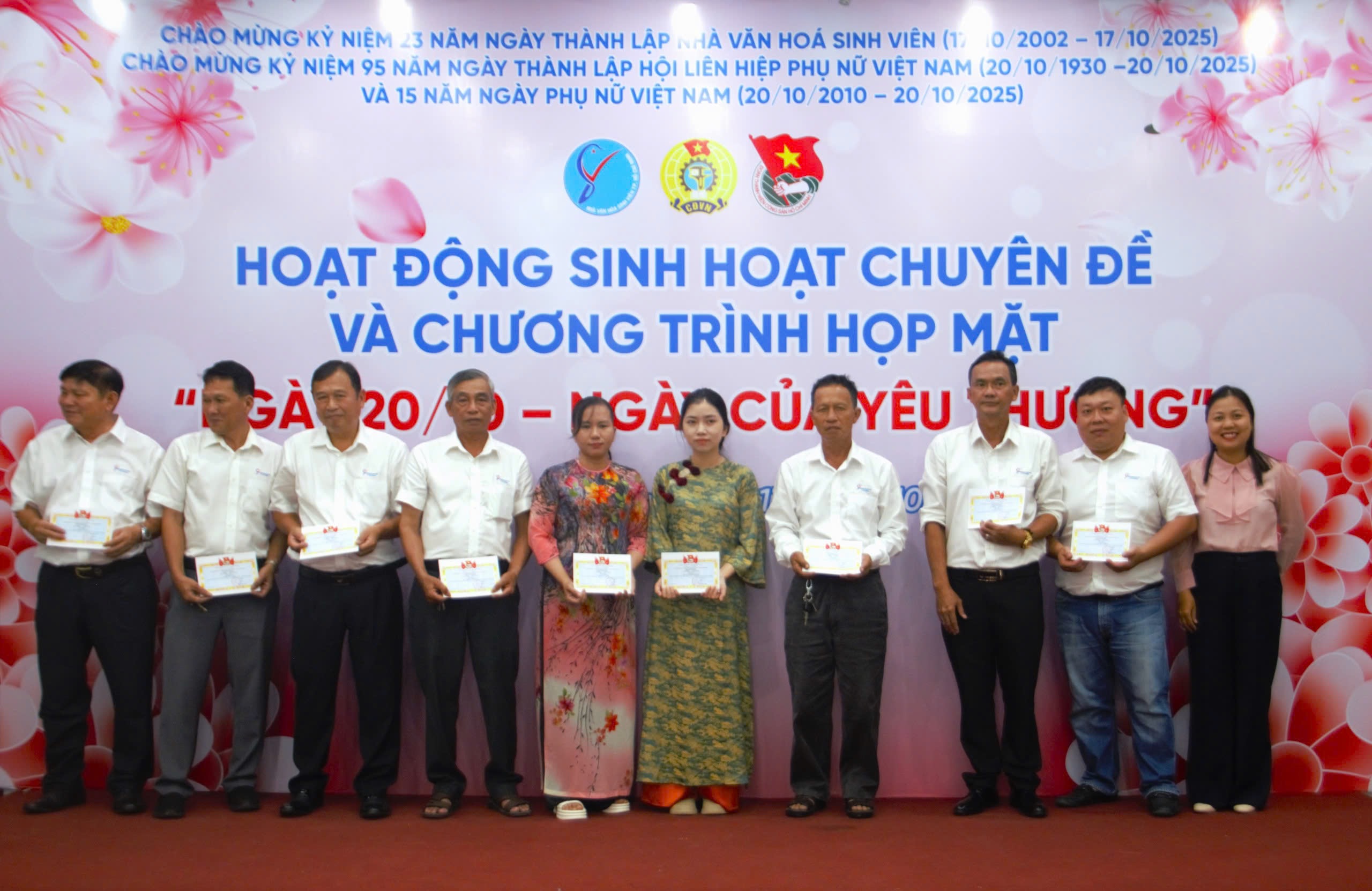 IMG_2186 CHƯƠNG TRÌNH HỌP MẶT KỶ NIỆM 23 NĂM NGÀY THÀNH LẬP NHÀ VĂN HÓA SINH VIÊN TP. HỒ CHÍ MINH