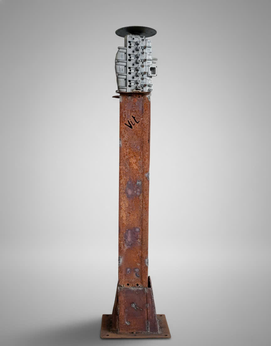 z7592326113672_5267e70fc71b48e5367caa729f34c660 Triển lãm "Hoa và Rác"