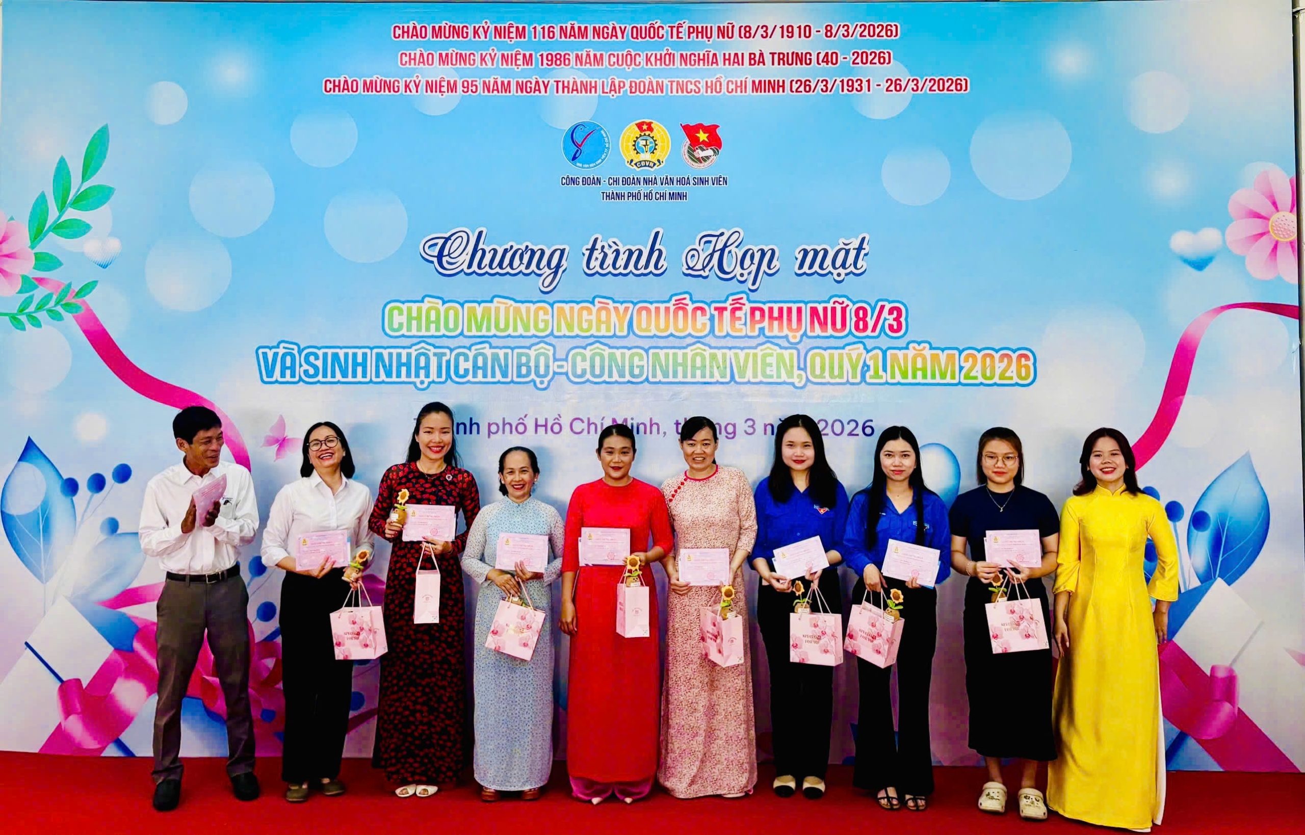 8.3-2-scaled Rực rỡ sắc màu “Tuần lễ Áo dài” và vinh danh phái đẹp tại Nhà Văn hóa Sinh viên chào mừng 8/3