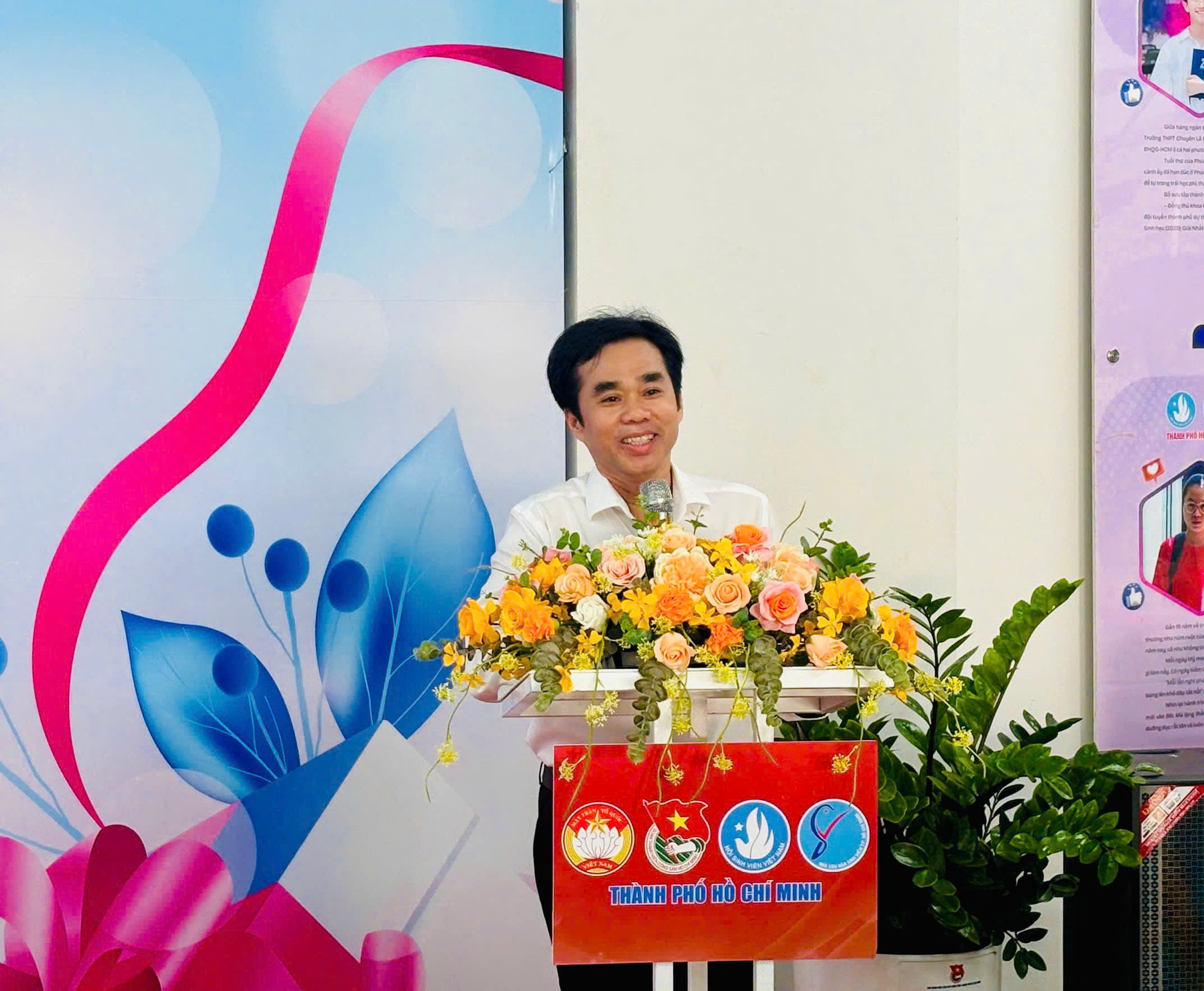 8.3-6 Rực rỡ sắc màu “Tuần lễ Áo dài” và vinh danh phái đẹp tại Nhà Văn hóa Sinh viên chào mừng 8/3