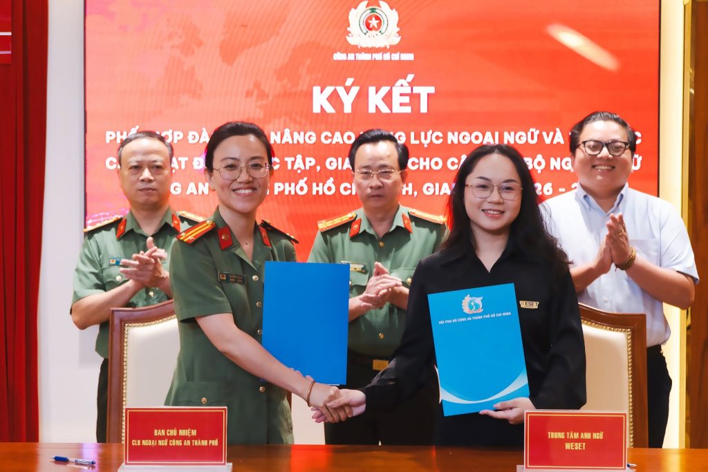 WESET-va-CLB-Ngoai-ngu-Cong-an-TP.HCM-ky-ket-Bien-ban-ghi-nho-hop-tac_-1024x683 WESET mở rộng mạng lưới đối tác với hơn 200 đơn vị, lan tỏa giá trị giáo dục đến cộng đồng